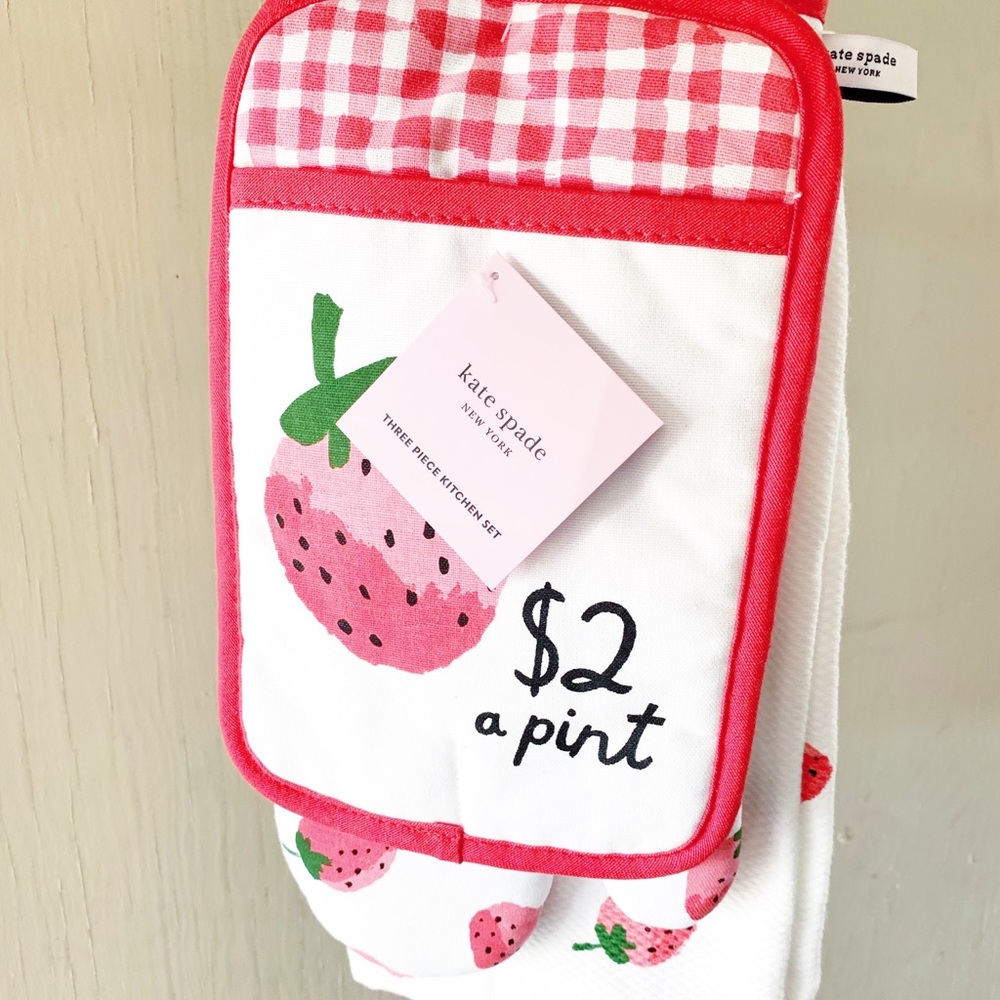 NWT! Kate Spade 3-Piece Kitchen Set 💝